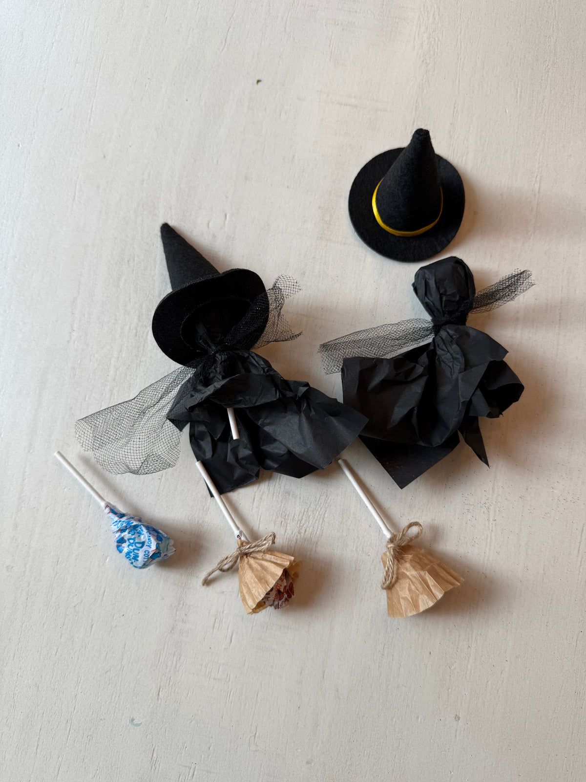 stay at home activity mom witch broom lollipops halloween party craft